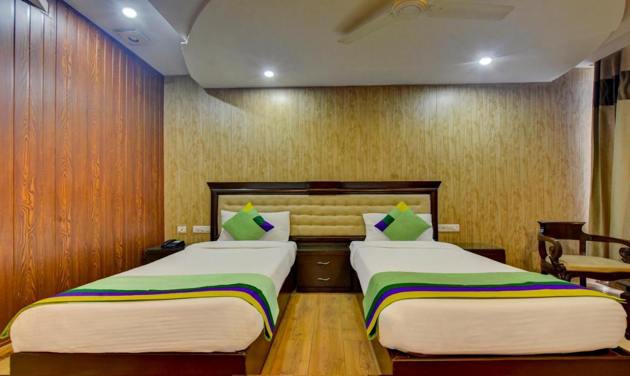 Treebo Elysee, Patel Nagar Dehradun Ngoại thất bức ảnh